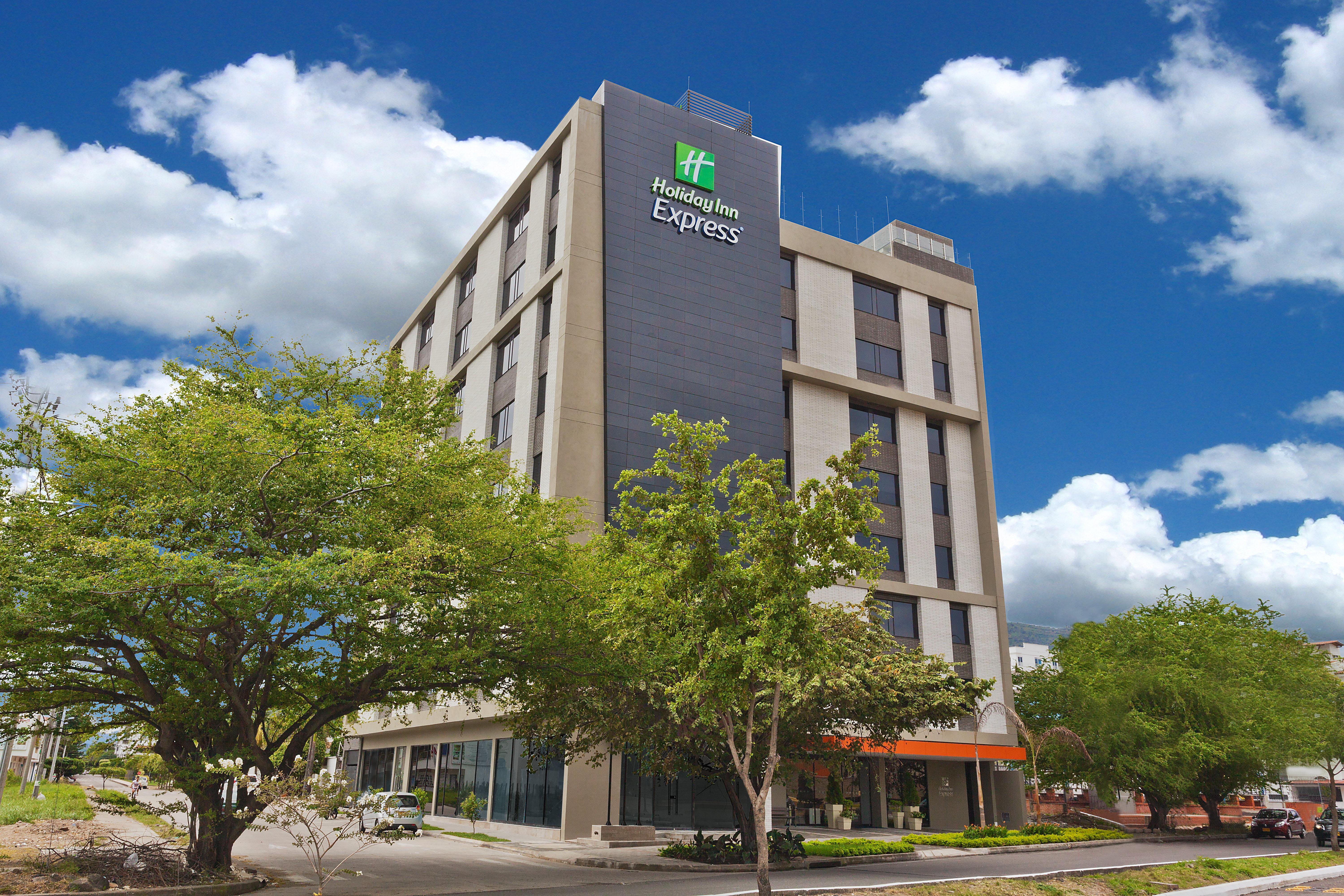 Holiday Inn Express Yopal By Ihg Exterior foto